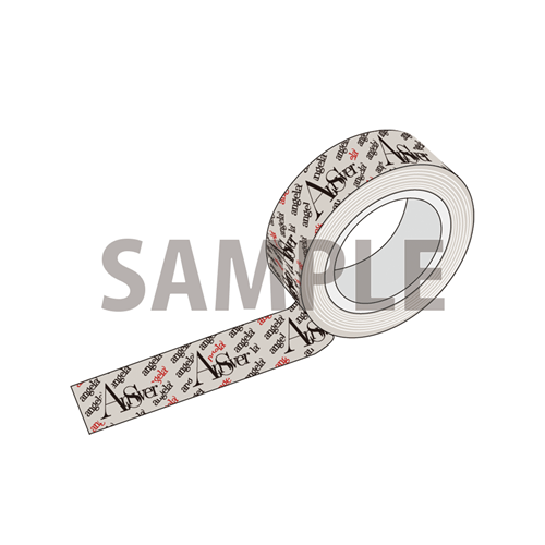 Answer�}�X�L���O�e�[�v�莆�̕��ɁA�����̃r�j�[���P�̖ڈ�ɁB���ꂪ�����B�yangela Live Tour 2025�uAnswer�v�z